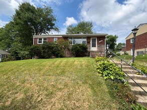Building Photo - 10302 Duvawn Pl