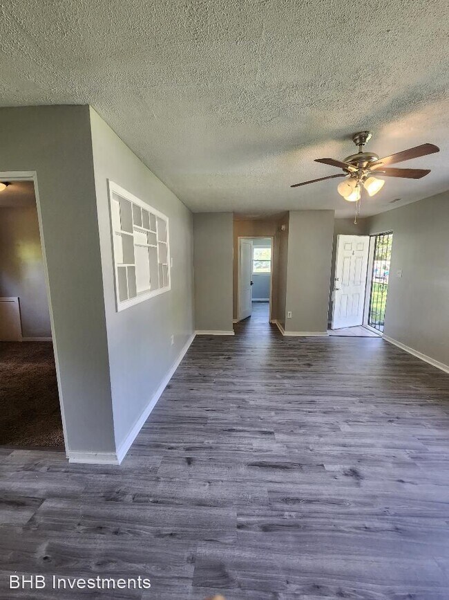 Foto del edificio - 3 br, 1 bath House - 6219 E 25th St