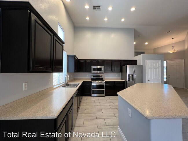 Building Photo - 3 br, 2 bath House - 6325 Heather Creek