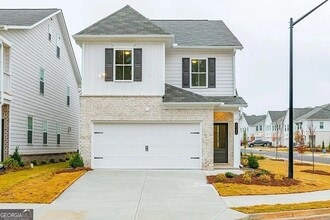 Building Photo - 4067 Hillmont Ln