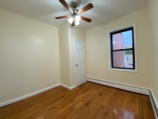 Bedroom 1 - 8918 139th St