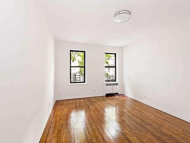 Foto del edificio - 2965 Decatur Ave