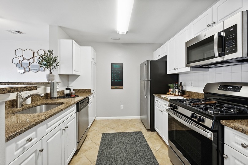 Arrive Fort Lee Apartments in Fort Lee, NJ