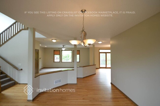 Building Photo - 3639 103rd Tr N