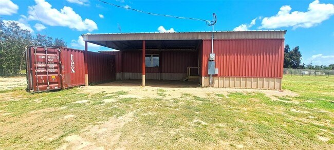 Foto del edificio - 937 Co Rd 305