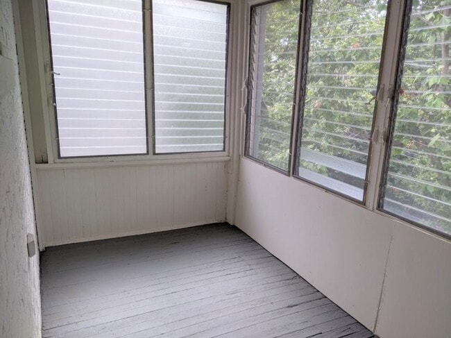 Building Photo - 1 bedroom in Chicago IL 60626