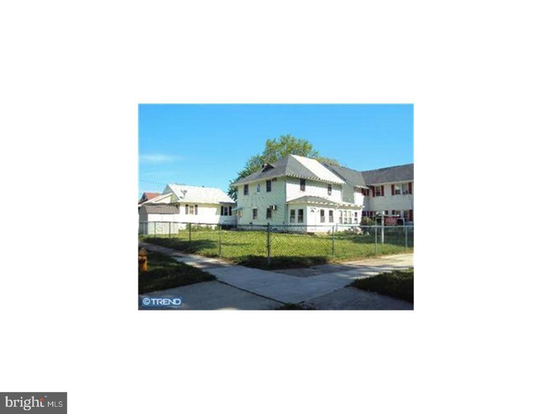 Foto principal - 2107 Wilson Ave