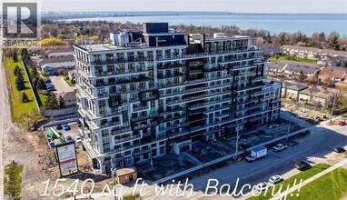 Building Photo - 461 Green Rd