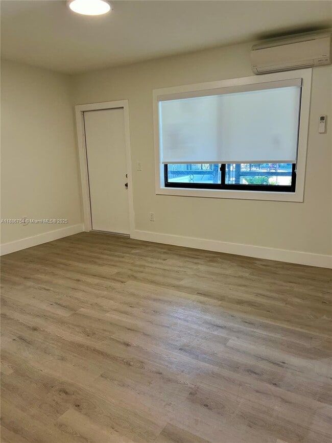 Building Photo - 711 Beacom Blvd