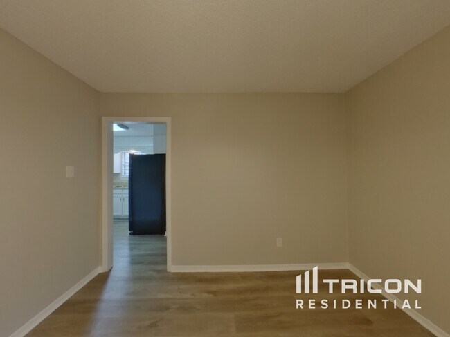Building Photo - 1020 Almond Drive Mansfield TX