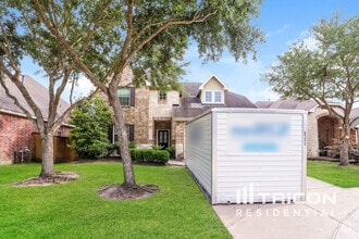 Building Photo - 24547 Bella Veneza Dr