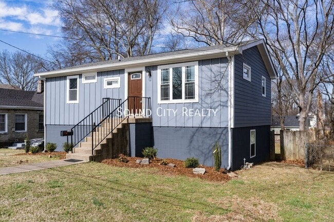 Photo - 2410 Albion St House