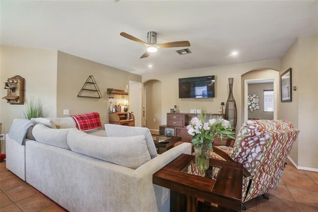 Building Photo - 1721 Anise Dr