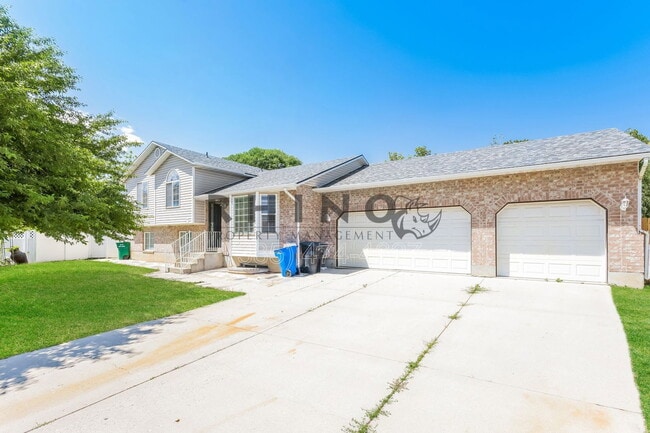 Photo - 7708 S Swordsman Cv House