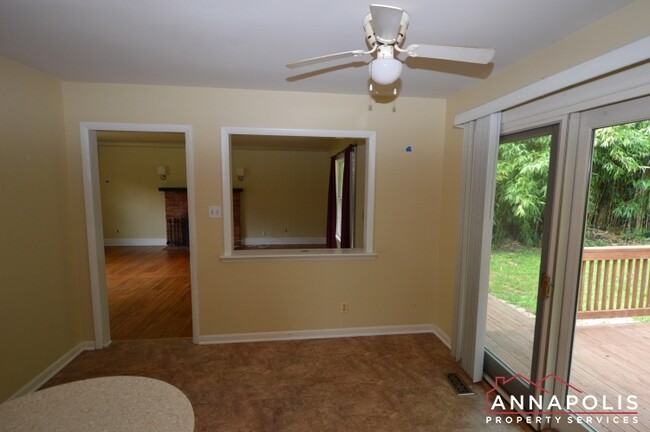 Building Photo - 423 hillsmere drive