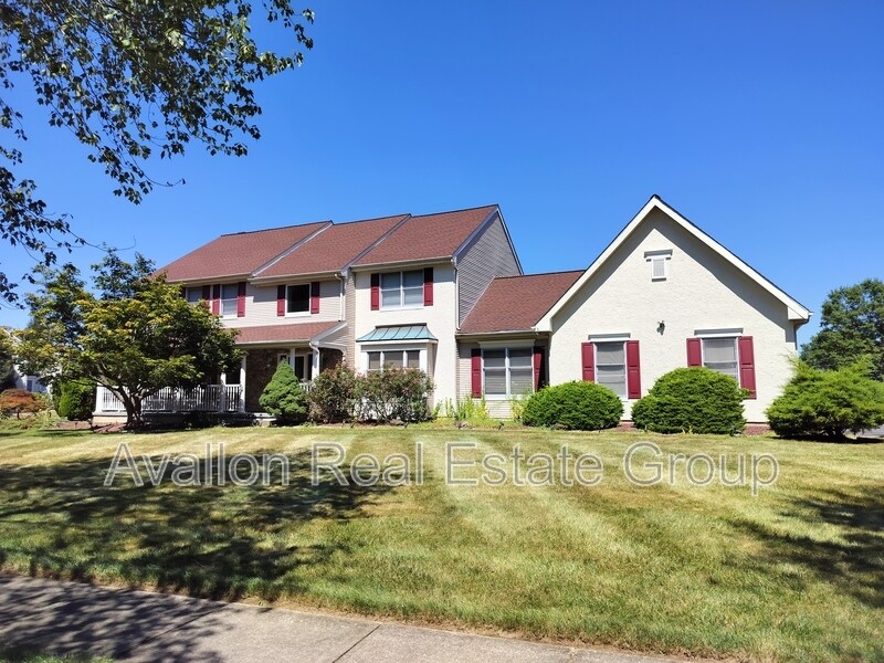 Foto del edificio - 11 Endicott Ln