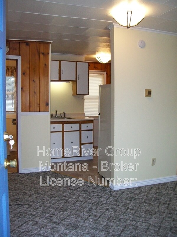 Foto del edificio - 1120 Milton St