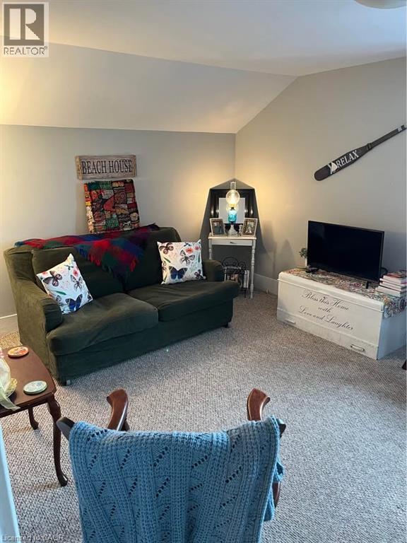 Photo du bâtiment - 3850 Fernwood Ln