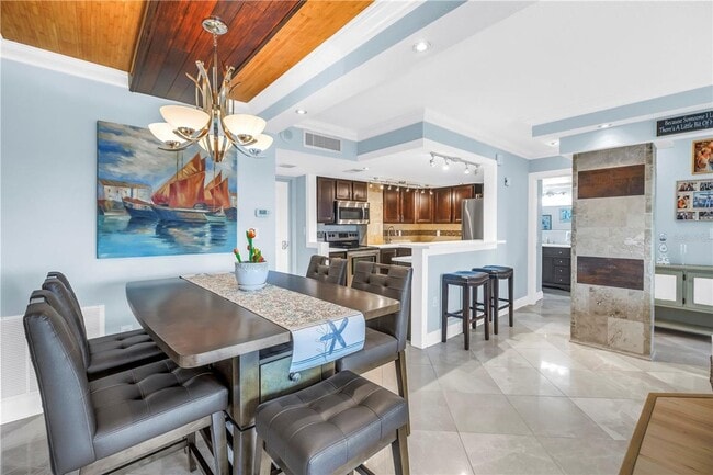 Foto del edificio - Beautiful 2BR/2BA Waterfront Condo in 55+ ...