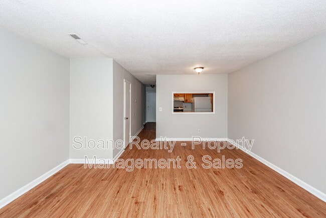 Building Photo - 102 B Canvasback Dr