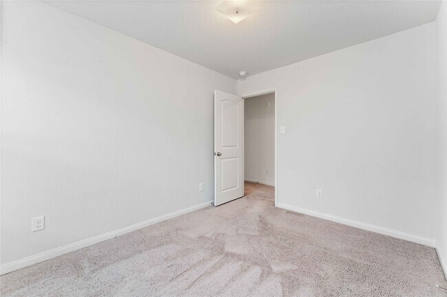 Building Photo - 20918 Bastion Settle Dr