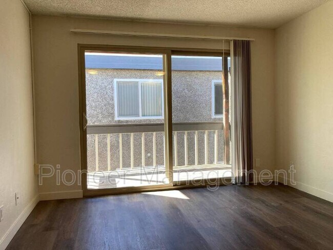 Foto del edificio - 1424 E 18th Ave