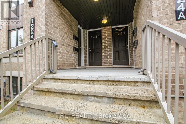 Photo du bâtiment - 122 Lindenshade Dr