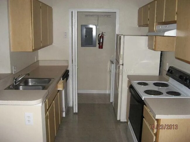 Building Photo - 6554 Swissco Dr