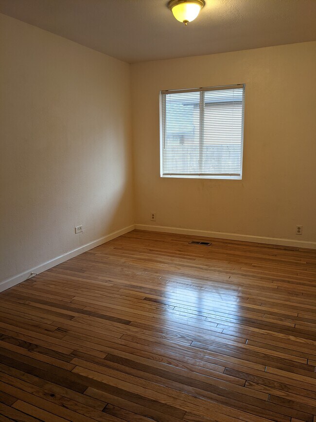 Building Photo - 1755 Trenton St