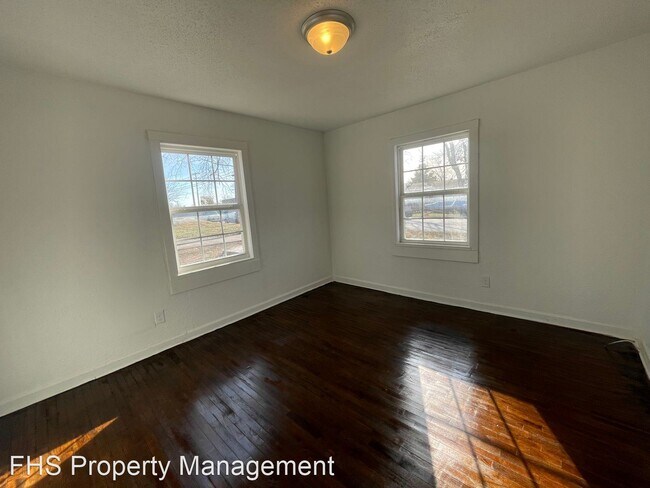 Foto del edificio - 2 br, 1 bath House - 1905 E Dale St