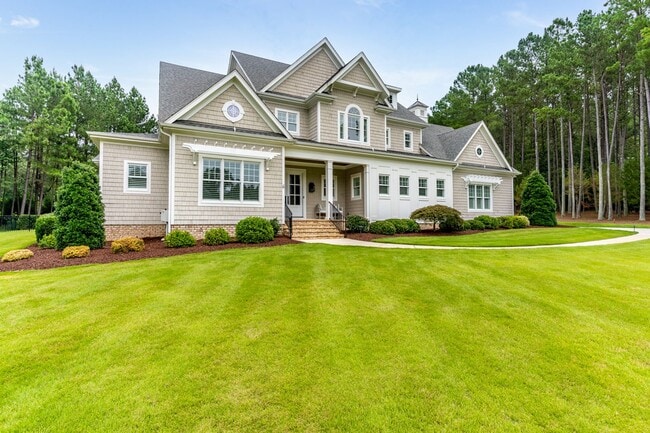 Building Photo - Amazing Colvard Farms Luxury Oasis!