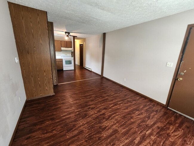 Building Photo - 1511 Northbrook Dr