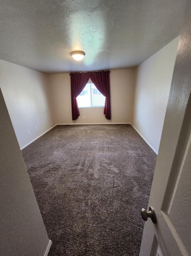 Foto del edificio - 843 Bighorn Dr