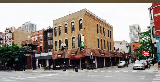 Building Photo - 1401 N Wells St