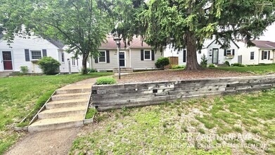 Building Photo - 2928 Zarthan Ave S