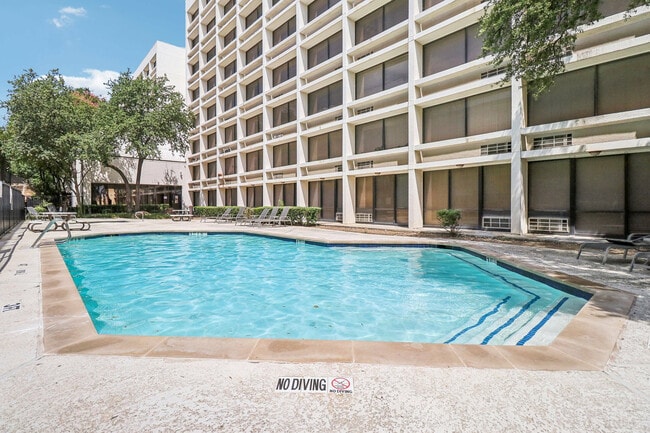 93-print-W Mockingbird Ln-2908-909 - Providence Mockingbird