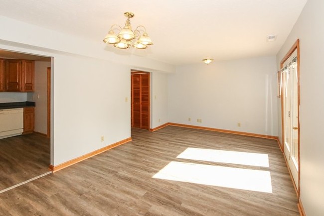 Foto del edificio - 23702 Anthony Rd