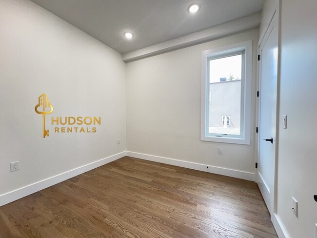 40 Lembeck Ave 202 - 42 Lembeck Ave