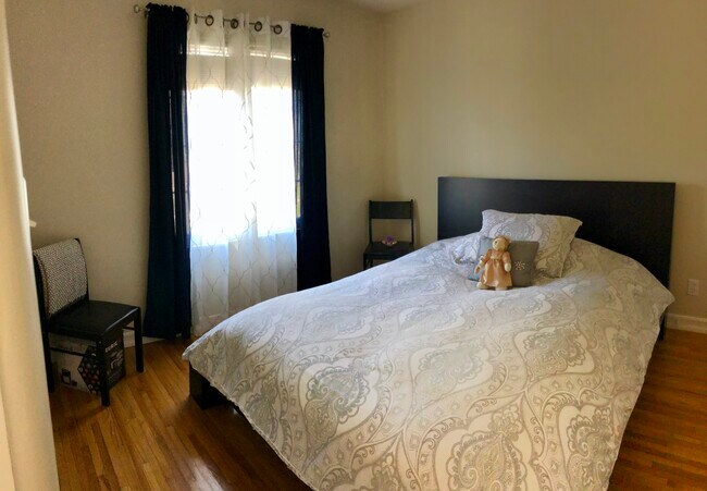Foto del edificio - 827 12th St
