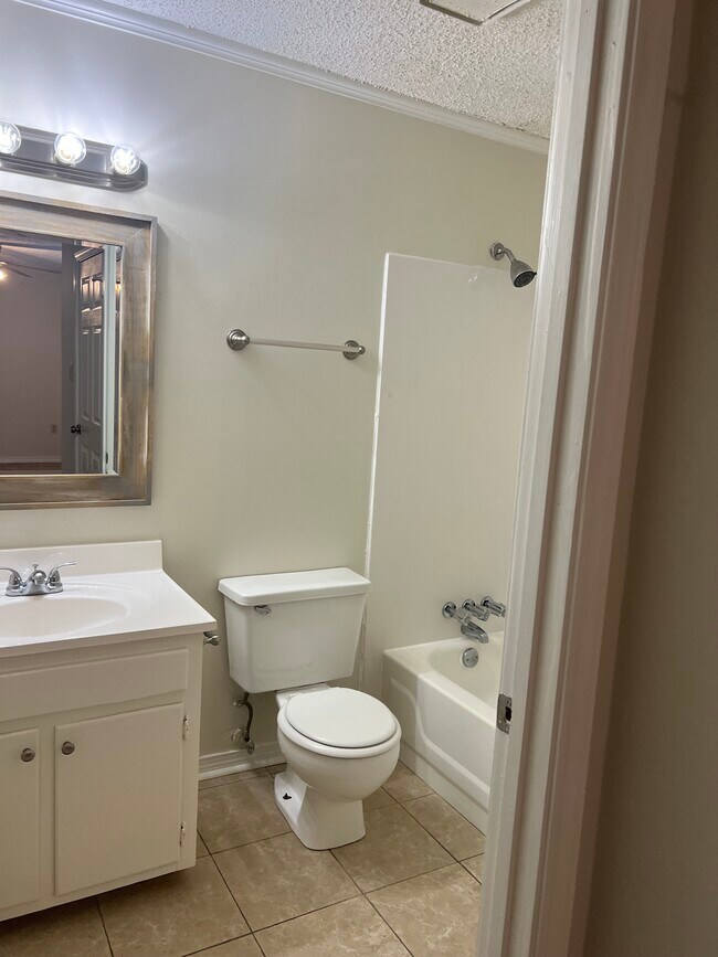 Bath 1 - 6367 Quin Dr