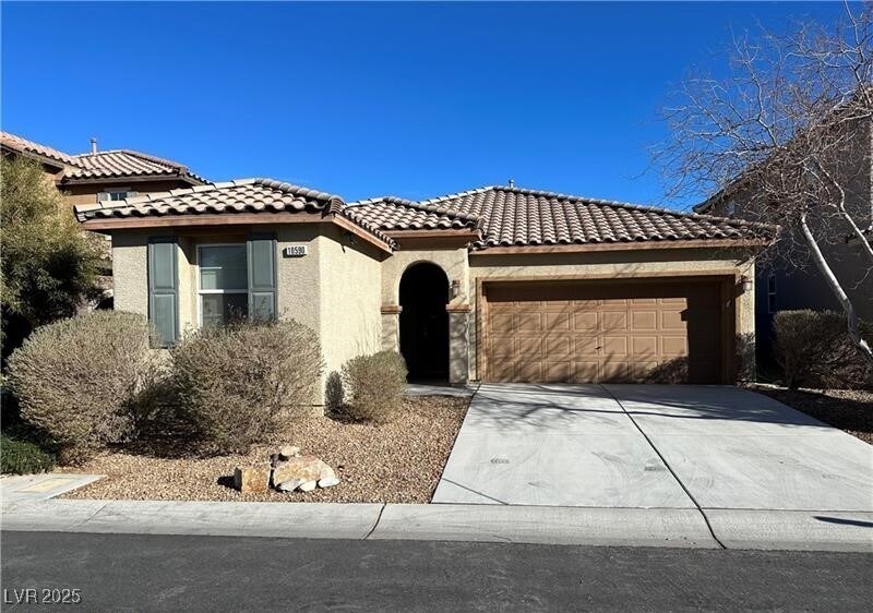 Foto principal - 10590 Natural Bridge St