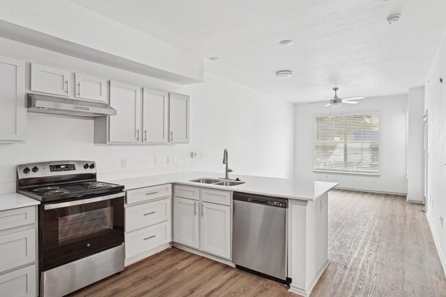 Building Photo - Heritage Pointe Senior 55+”