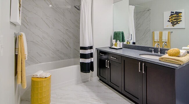 Foto del edificio - 310 Coles St