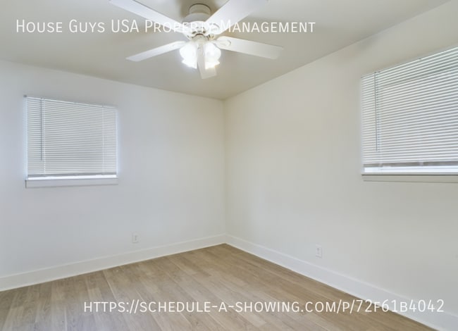 Building Photo - 15411 Barat Ave