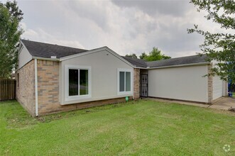 Building Photo - 15803 Pryor Dr