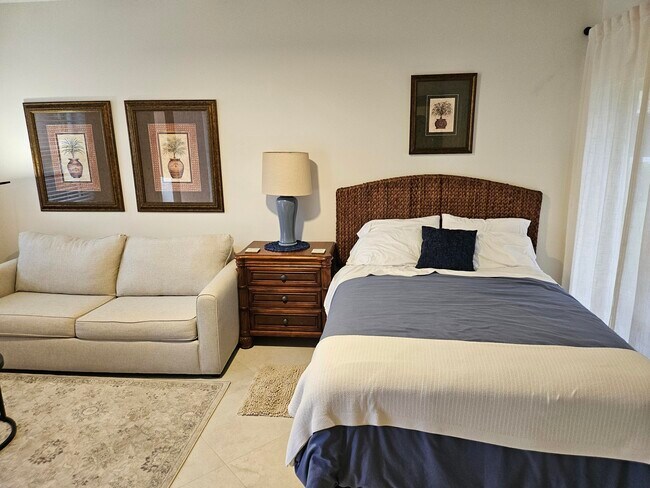 Foto del edificio - 8333 Mulligan Cir