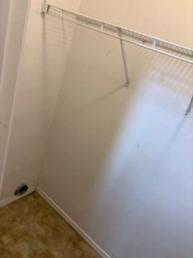 Building Photo - Duplex for rent