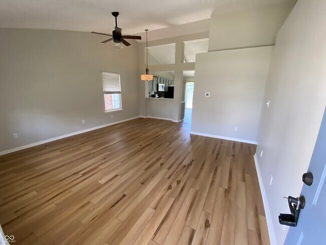 Foto del edificio - 11229 Spring Blossom Ln