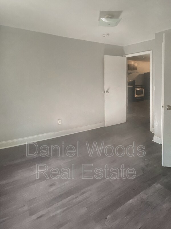 1004 S 52nd St Unit 1R, Philadelphia, PA 19143 Condo for Rent in