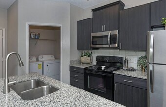 Building Photo - Seasons at Umstead Apartment Homes